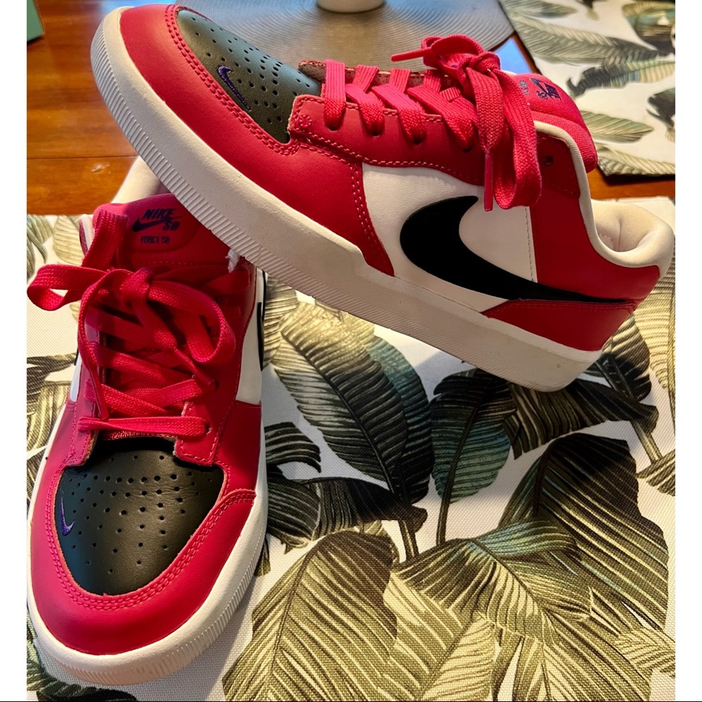 NIKE SB FORCE 58 Premium L SZ 9W in Rush Pink